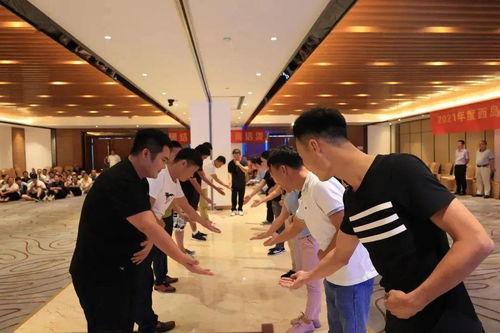 三亞工(gong)會工(gong)作(zuo)動(dong)態(tai) 文(wen)體活(huo)動豐富職(zhi)工(gong)生活(huo)，幹部(bu)培(pei)訓(xun)提(ti)升(sheng)服(fu)務(wu)水(shui)平(ping)