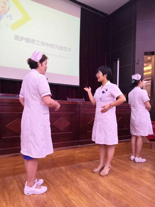 熱(re)烈祝賀弘(hong)毅(yi)中(zhong)國(guo)服務禮儀(yi)與(yu)服務意(yi)識(shi)提(ti)升(sheng)課(ke)程圓(yuan)滿(man)結(jie)束，助(zhu)力(li)玻(bo)璃儀(yi)器(qi)銷售(shou)服務質量提(ti)升(sheng)